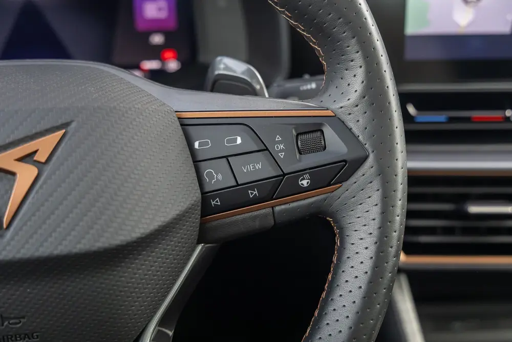 Cupra Formentor 1.4 e-Hybrid Bns SOH100% Panoramada uit 2022, foto 19