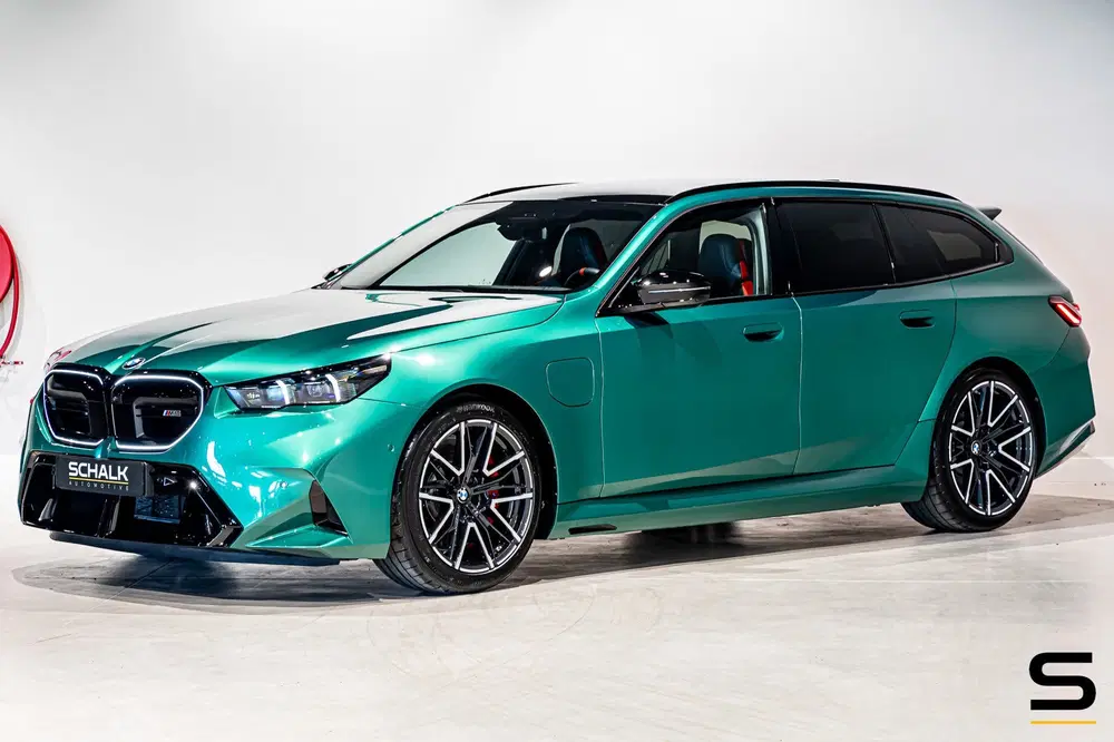 BMW M5 Touring uit 2025, foto 14