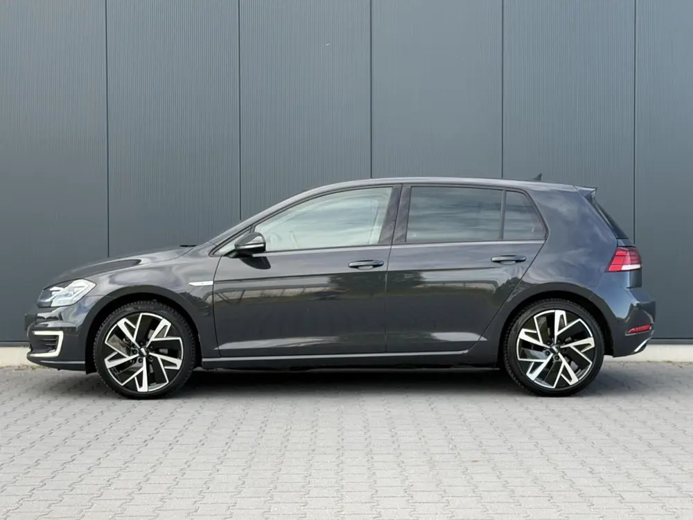 Volkswagen E-Golf E-DITION Led - Adaptive - Warmtepomp - Nav uit 2020, foto 9