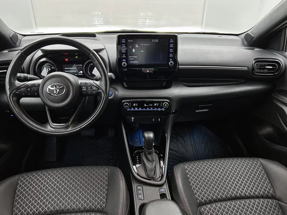 Toyota Yaris 1.5 Hybrid Launch Edition uit 2021, foto 4