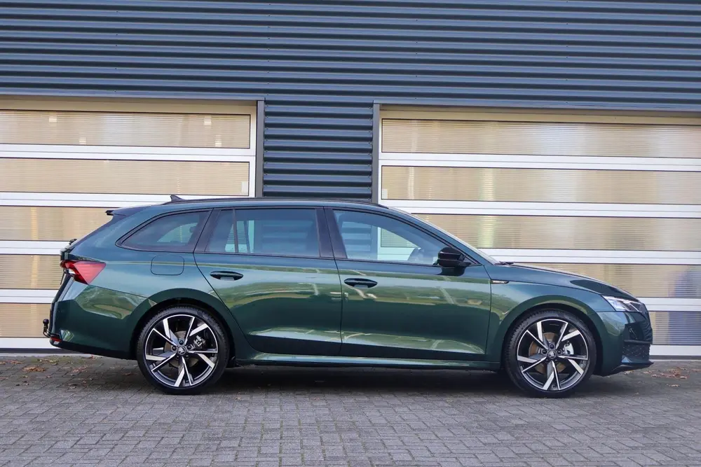 Skoda Octavia 1.5 TSI 150pk MHEV Sportline Tour uit 2026, foto 3
