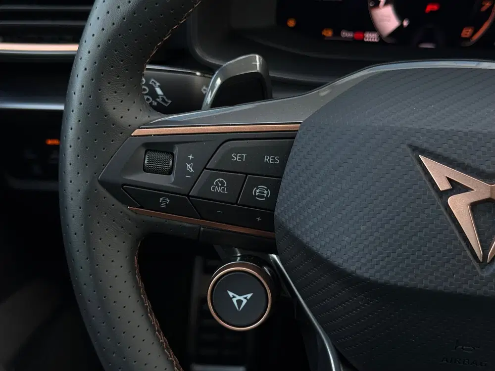 Cupra Formentor 1.5 TSI e-Hybrid Business uit 2025, foto 14