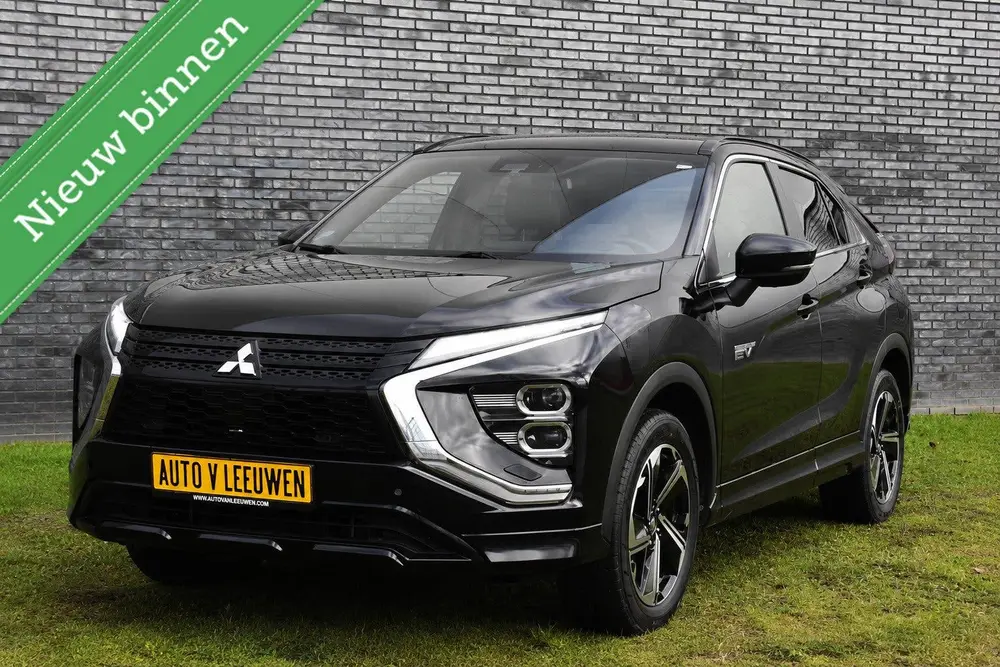 Mitsubishi Eclipse Cross 2.4 PHEV Executive PLUG IN uit 2022, foto 3