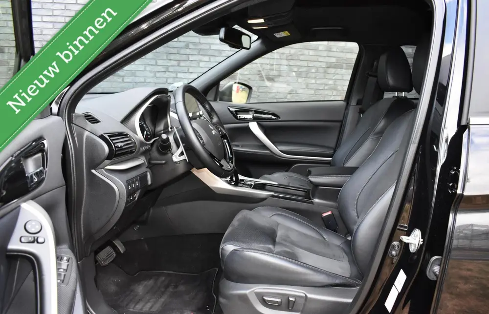 Mitsubishi Eclipse Cross 2.4 PHEV Executive PLUG IN uit 2022, foto 5