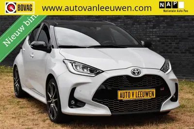 Toyota Yaris 1.5 Hybrid GR Sport JBL uit 2022