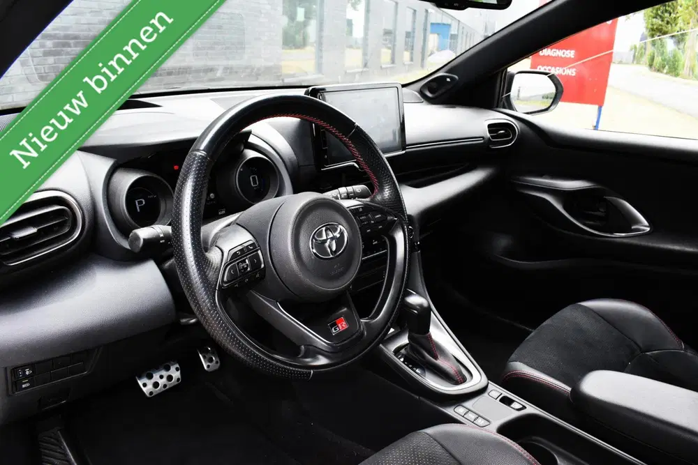 Toyota Yaris 1.5 Hybrid GR Sport JBL uit 2022, foto 5