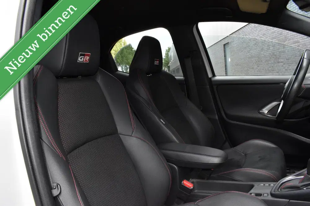 Toyota Yaris 1.5 Hybrid GR Sport JBL uit 2022, foto 7