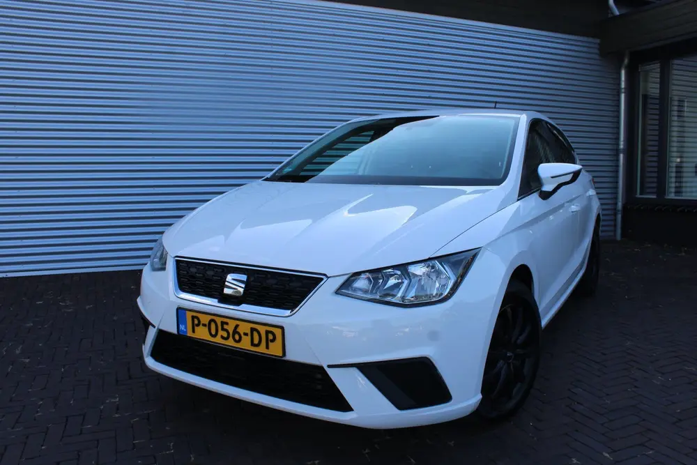 SEAT Ibiza 1.0 TSI Style Business Intense (bj 2019) uit 2019, foto 2