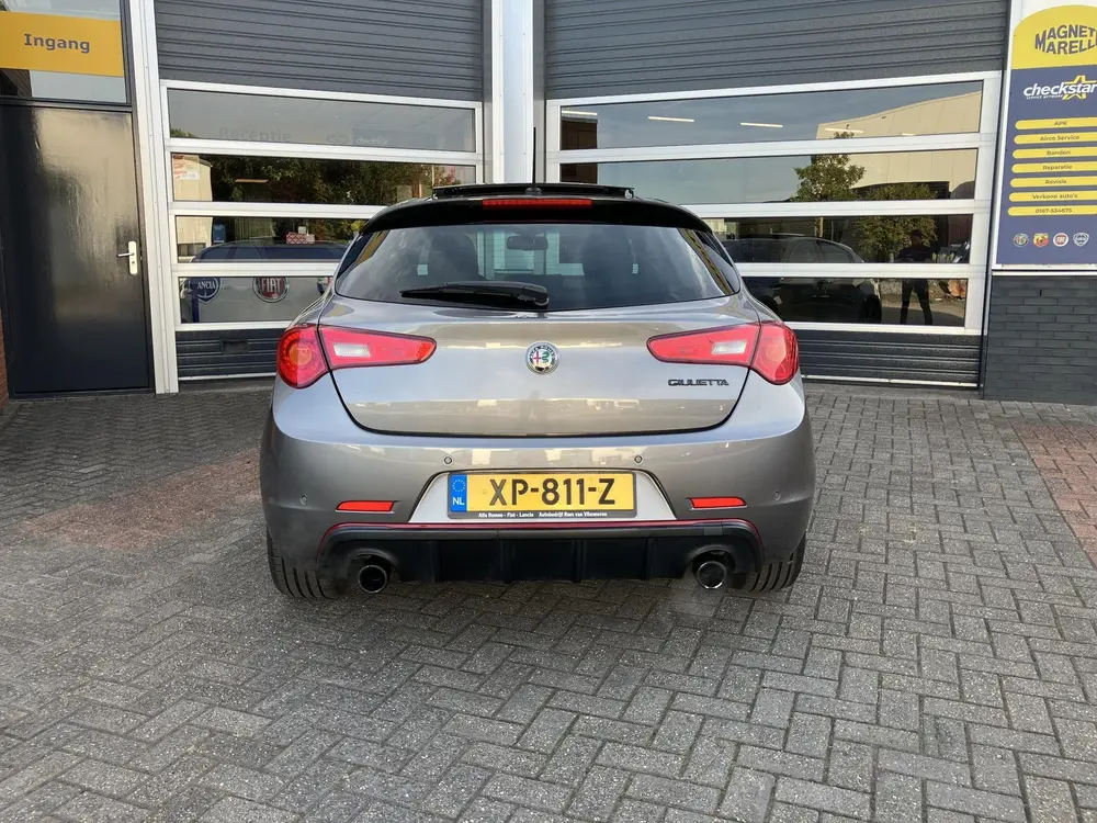 Alfa Romeo Giulietta 1.750 Turbo Veloce | Origineel Nederlan uit 2019, foto 16