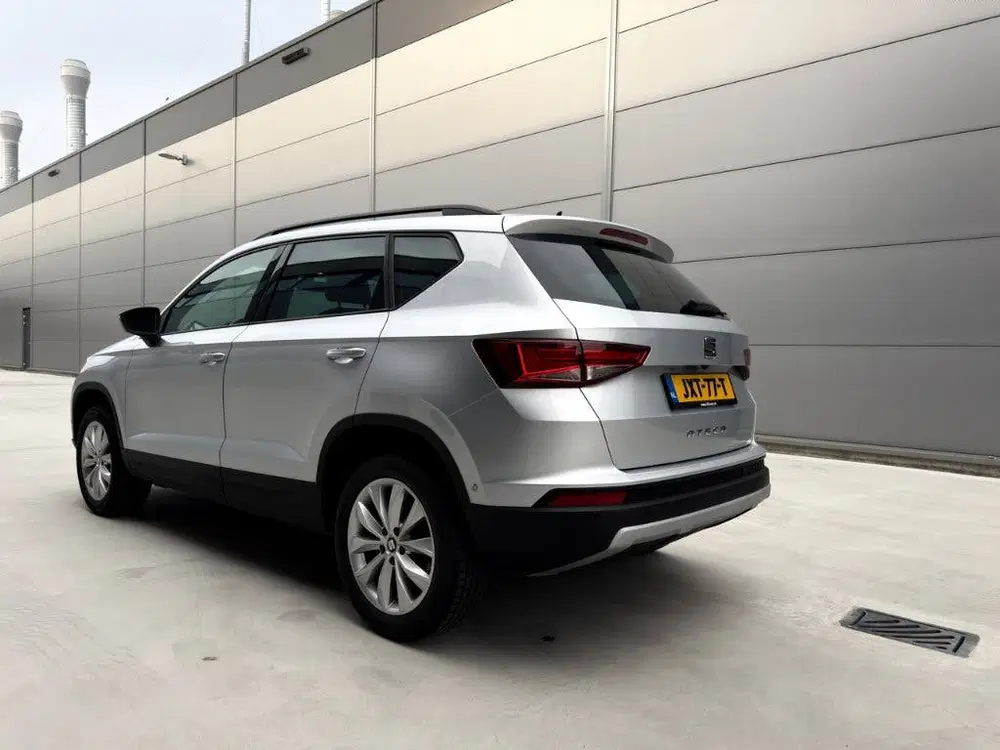 SEAT Ateca 1.0 Ecotsi 115pk 2020 Grijs uit 2020, foto 4