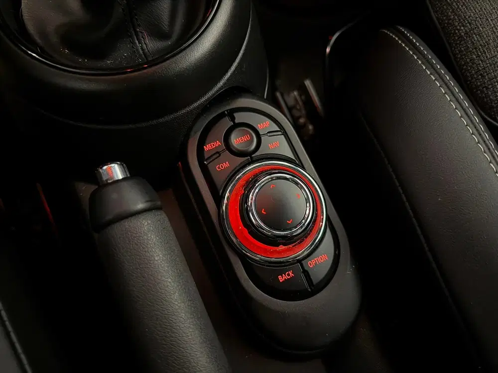 Mini Cooper 1.5 Cooper Business Edition (LED uit 2022, foto 11