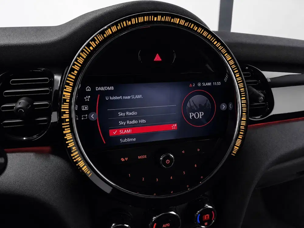 Mini Cooper 1.5 Cooper Business Edition (LED uit 2022, foto 16