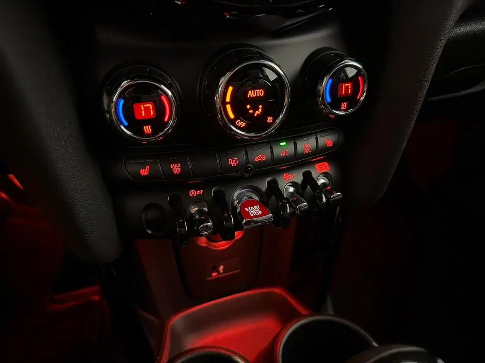Mini Cooper 1.5 Cooper Business Edition (LED uit 2022, foto 9
