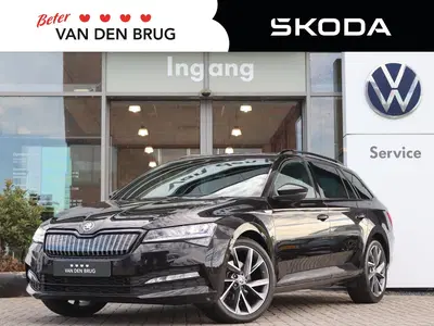 Skoda Superb 1.4 TSI 218 pk DSG iV Sportline Business uit 2022