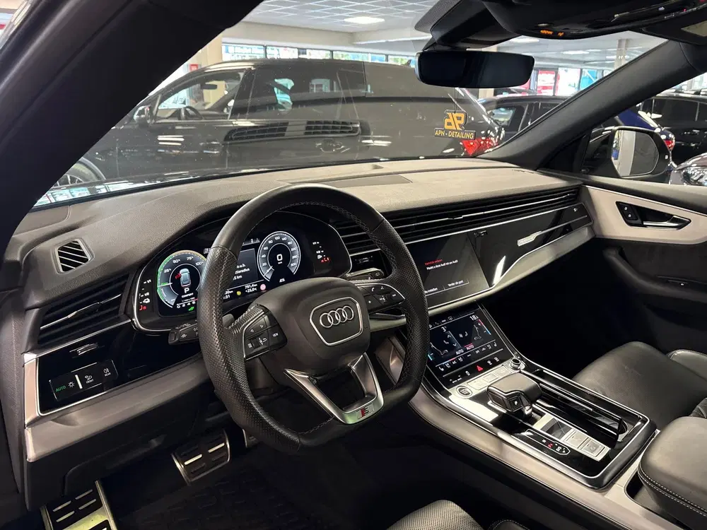 Audi Q8 60 TFSI e quattro Pro Line S Competition uit 2021, foto 10