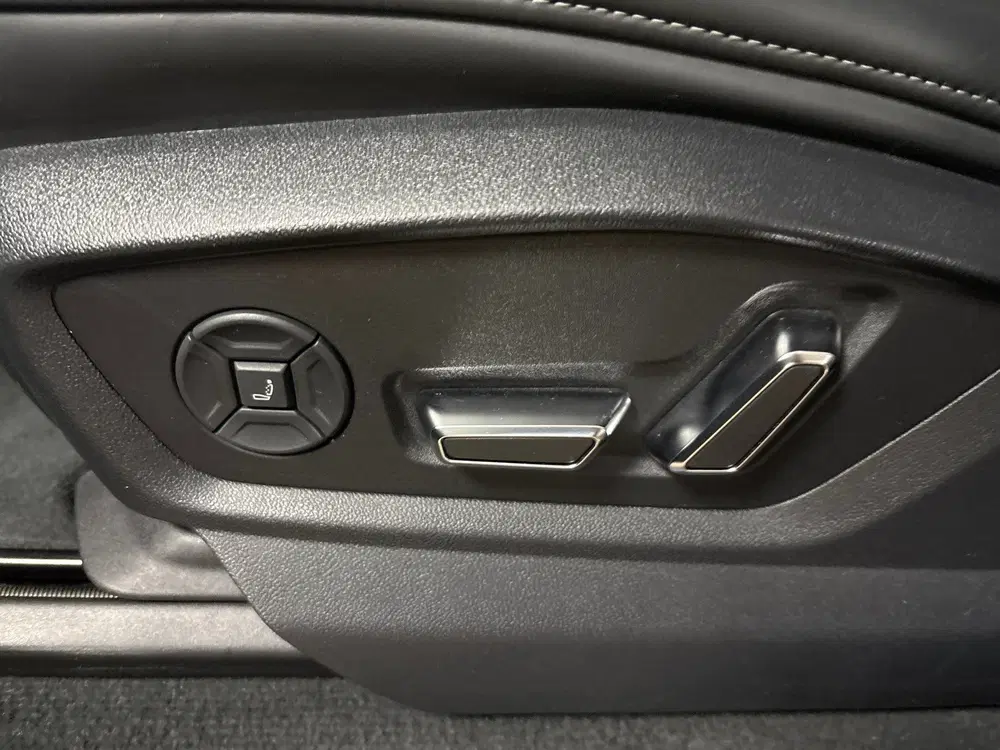 Audi Q8 60 TFSI e quattro Pro Line S Competition uit 2021, foto 14