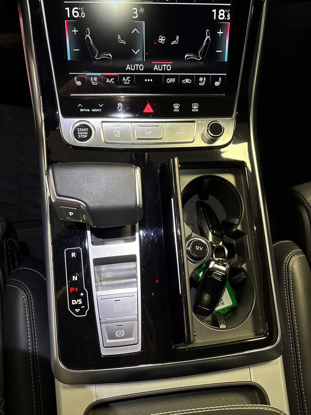Audi Q8 60 TFSI e quattro Pro Line S Competition uit 2021, foto 18