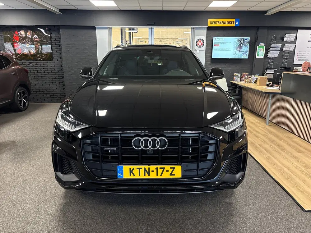 Audi Q8 60 TFSI e quattro Pro Line S Competition uit 2021, foto 3