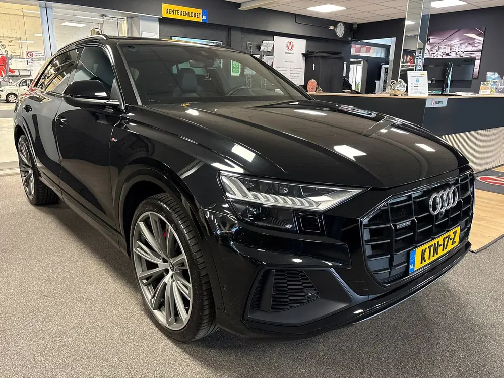 Audi Q8 60 TFSI e quattro Pro Line S Competition uit 2021, foto 4