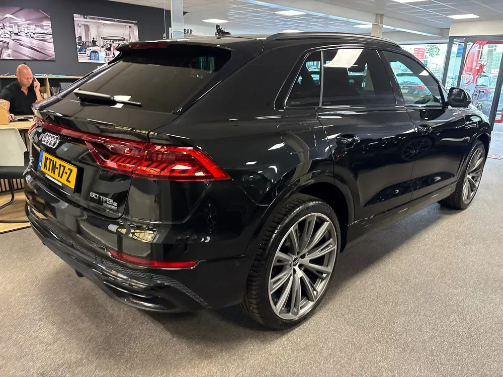 Audi Q8 60 TFSI e quattro Pro Line S Competition uit 2021, foto 6
