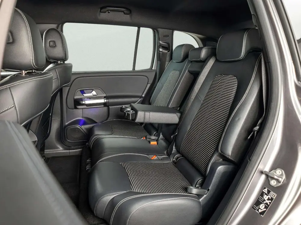 Mercedes-Benz EQB 250 Luxury Line 67 kWh uit 2022, foto 11