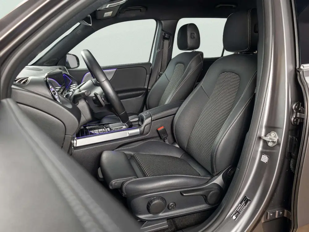 Mercedes-Benz EQB 250 Luxury Line 67 kWh uit 2022, foto 9