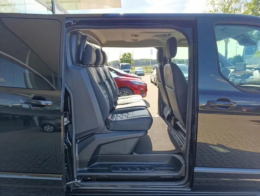 Ford Transit Custom 320 2.0 TDCI L2H1 Platinum Edition uit 2023, foto 15