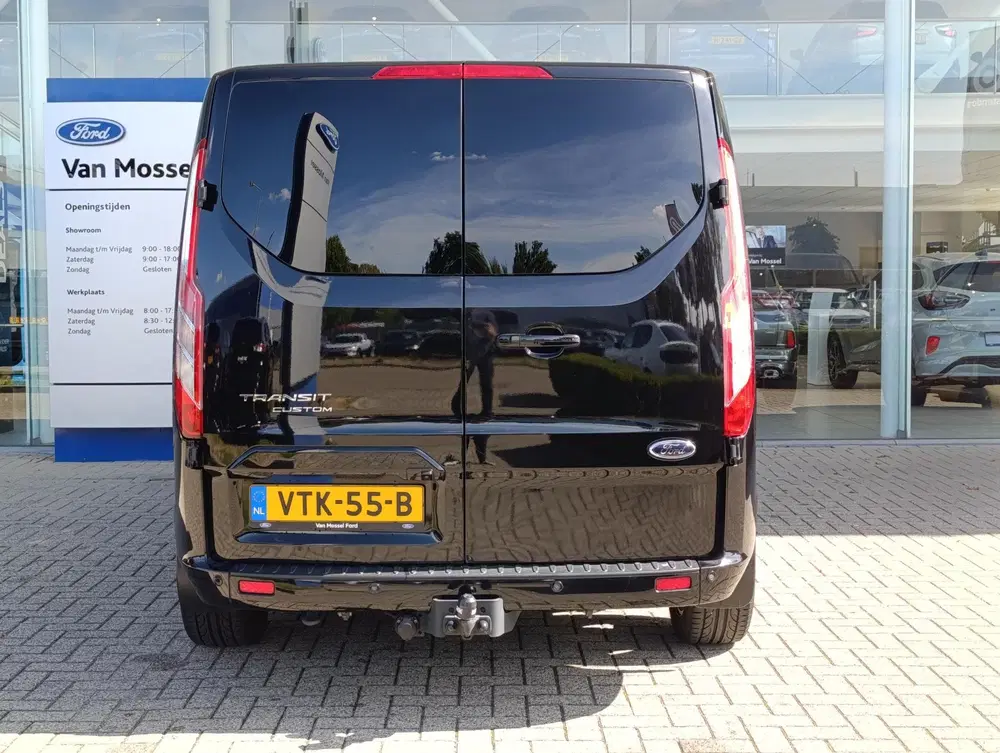 Ford Transit Custom 320 2.0 TDCI L2H1 Platinum Edition uit 2023, foto 4