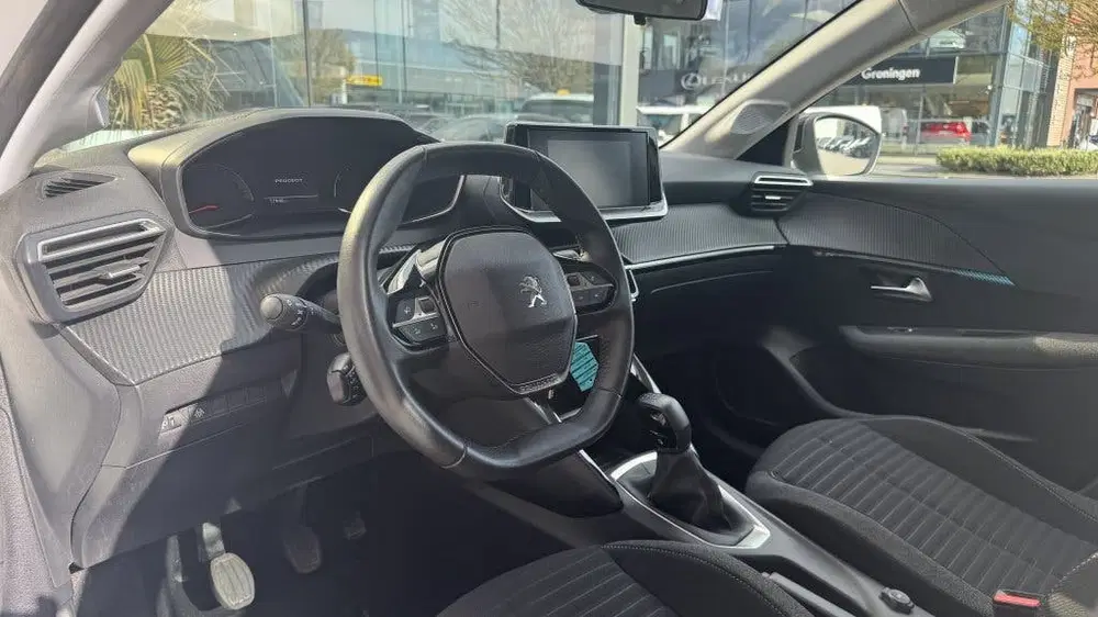 Peugeot 208 1.2 PT 75 Style uit 2023, foto 7