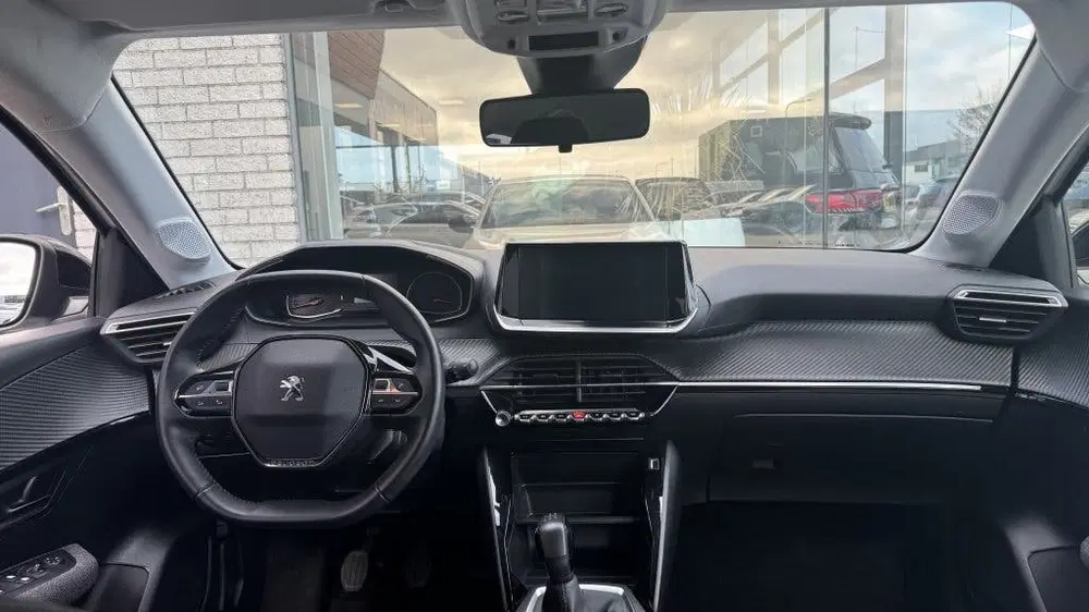 Peugeot 208 1.2 PT 75 Style uit 2023, foto 9