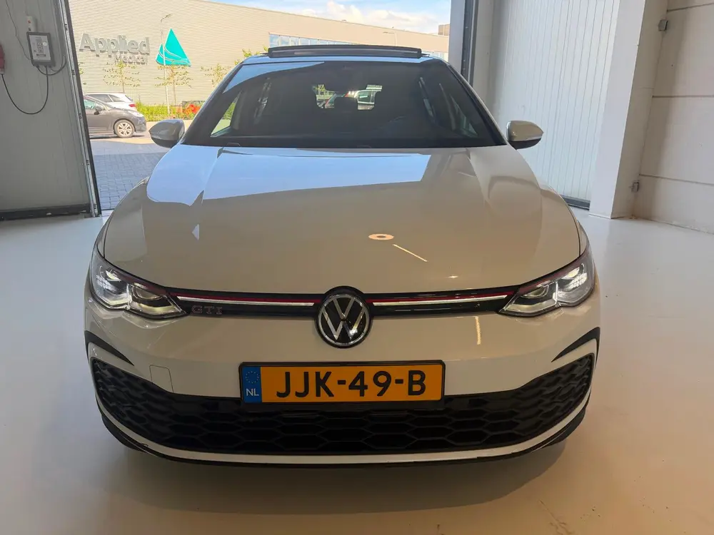 Volkswagen GOLF 2.0 TSI GTI Uniek 6250 dzkm Panorama Camera uit 2021, foto 2