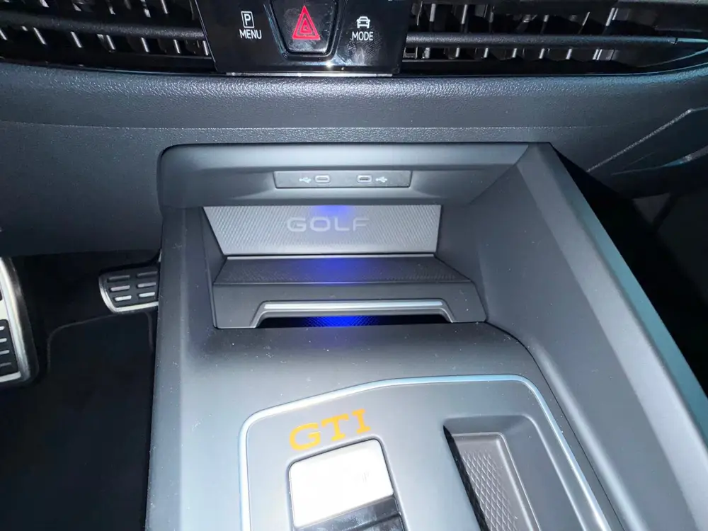 Volkswagen GOLF 2.0 TSI GTI Uniek 6250 dzkm Panorama Camera uit 2021, foto 20