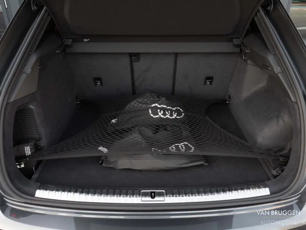 Audi Q3 45 TFSI e S-Line Pano SONOS Sfeer BTW Came uit 2024, foto 10