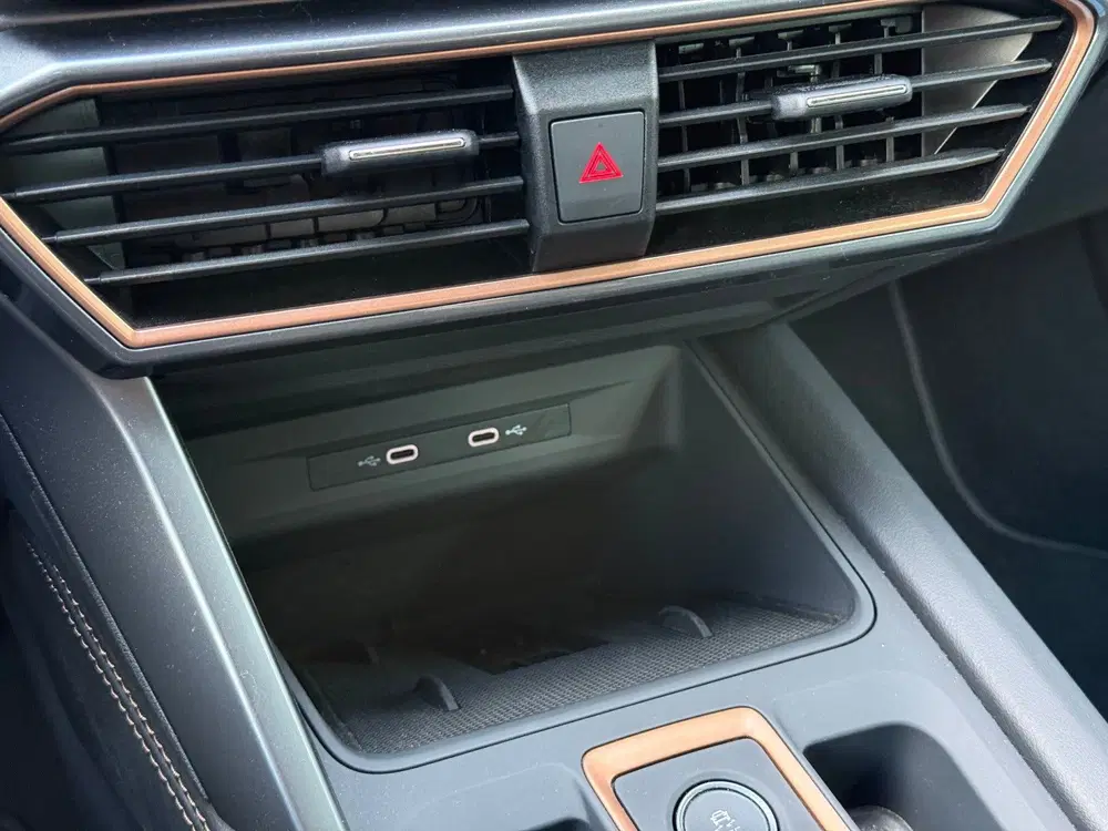Cupra Formentor 1.5 TSI e-Hybrid VZ Performance uit 2024, foto 19