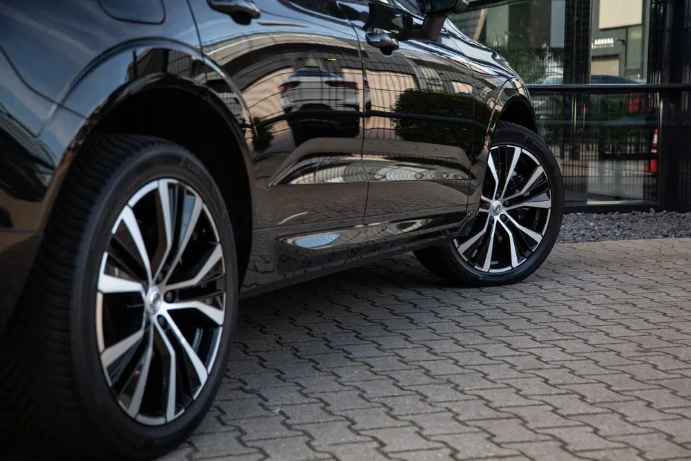 Volvo XC60 2.0 T8 Plug-in hybrid AWD Ultimate Dark uit 2023, foto 9