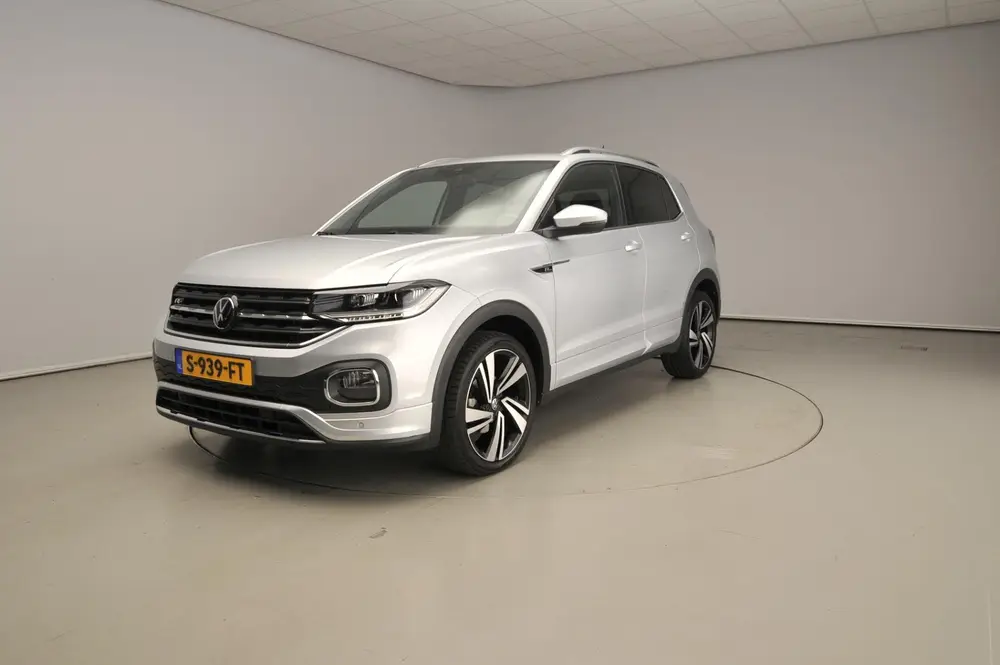 Volkswagen T-Cross 1.0 TSI R-Line DSG | Camera | Navi | CarP uit 2023