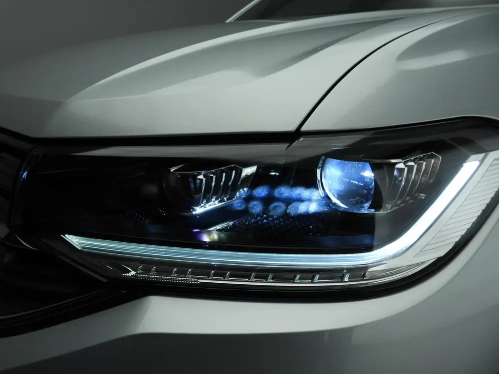 Volkswagen T-Cross 1.0 TSI R-Line DSG | Camera | Navi | CarP uit 2023, foto 20