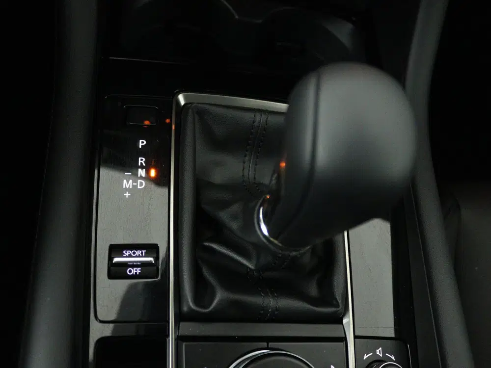 Mazda 3 2.5 e-SkyActiv-G M Hybrid 140 Takumi autom uit 2025, foto 6