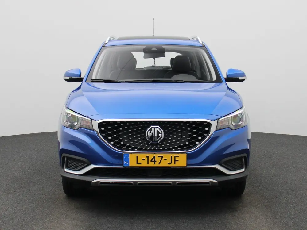 MG ZS EV Luxury 45 kWh | Automaat | Panoramadak | Leder | uit 2021, foto 4