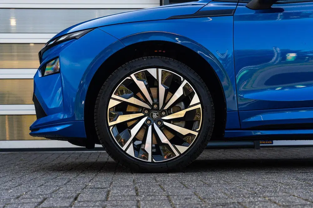 Skoda Enyaq 286pk 85 Sportline Tour Edition uit 2026, foto 14