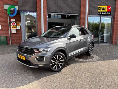 Volkswagen T-Roc 1.5 TSI Sport,Trekhaak,1 jaar bovag garanti uit 2021