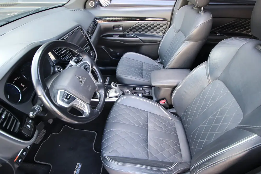 Mitsubishi Outlander 2.4 PHEV Instyle Opendak, Leder, E.acht uit 2019, foto 20