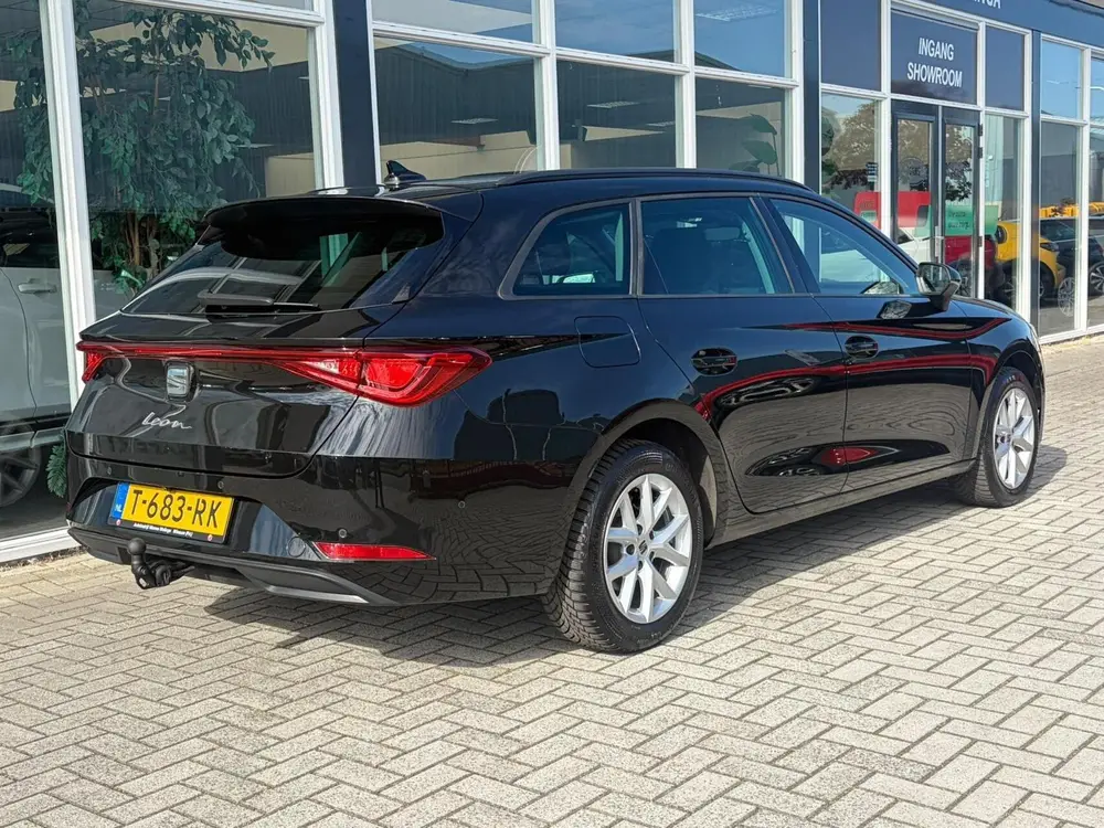 SEAT Leon 1.0 EcoTSI Style Business Intense uit 2023, foto 12