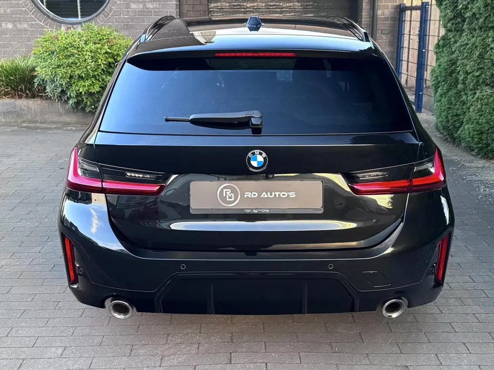 BMW 3-serie 320i M Sport Camera Memory Shadow line uit 2022, foto 11