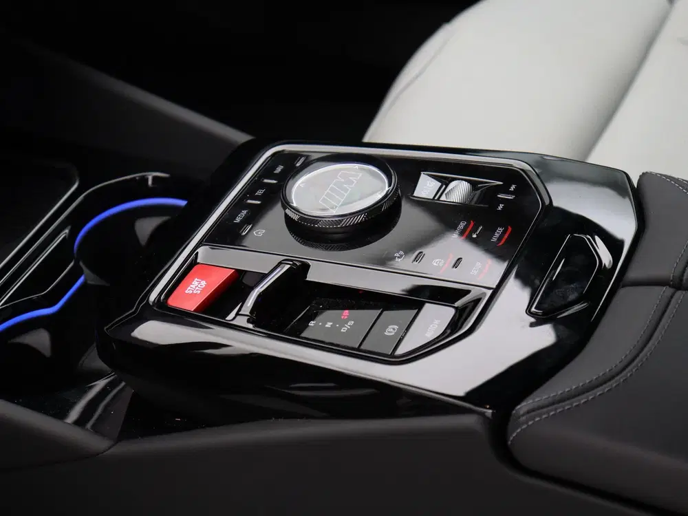 BMW M5 Touring (bj 2025 uit 2025, foto 11