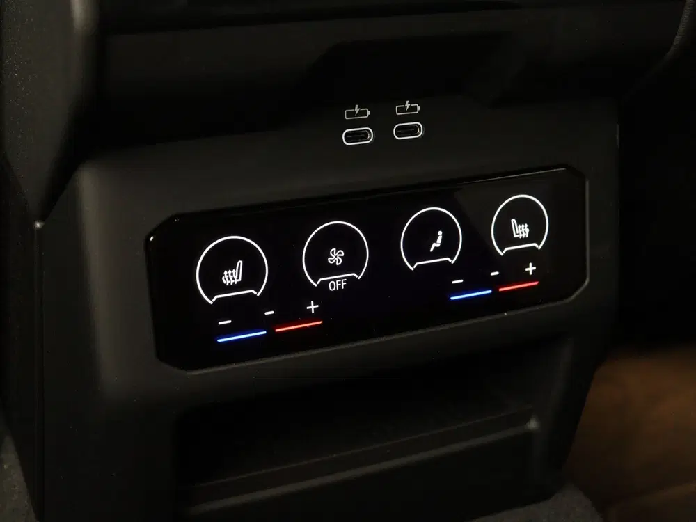 BMW M5 Touring (bj 2025 uit 2025, foto 18