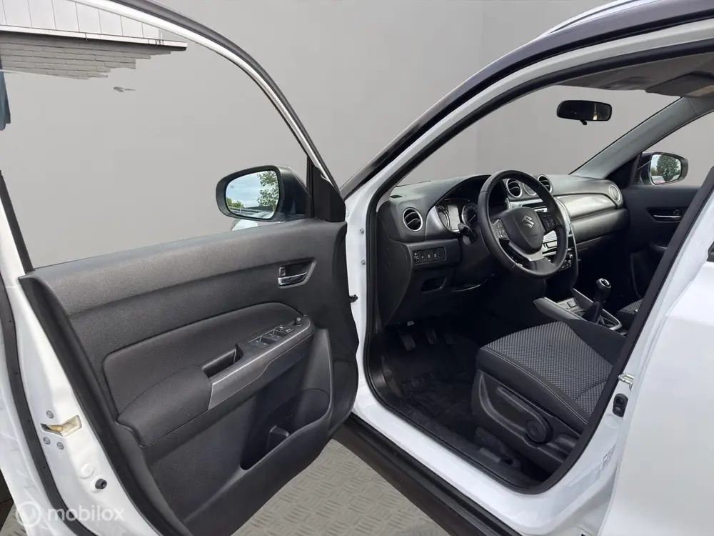 Suzuki Vitara 1.0 Boosterjet Select / Carplay uit 2019, foto 6