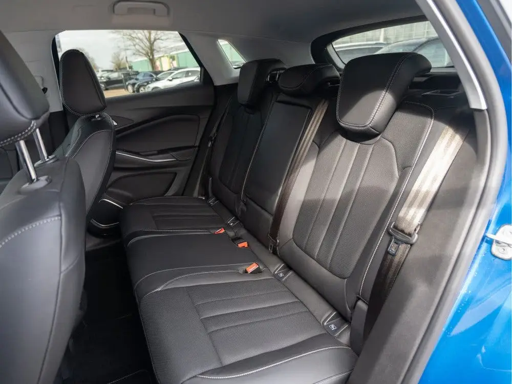 Opel Grandland X 1.6 Turbo 180PK EAT8 Ultimate uit 2019, foto 18