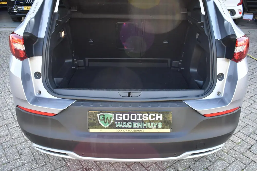 Opel Grandland X 1.2 Turbo Innovation uit 2019, foto 12
