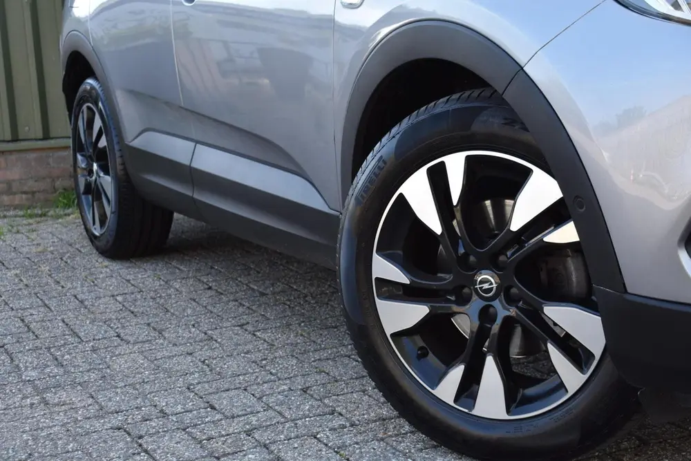 Opel Grandland X 1.2 Turbo Innovation uit 2019, foto 6